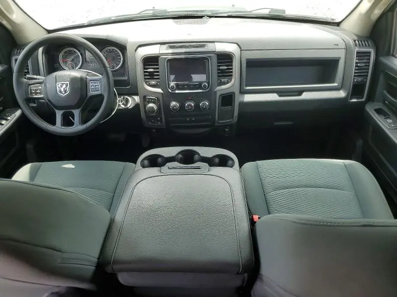 2016 RAM 1500 ST  