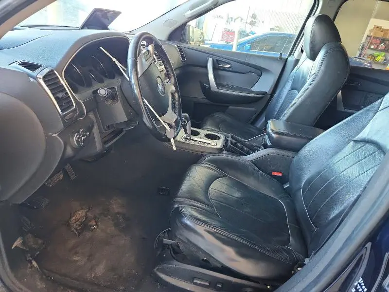 2011 GMC ACADIA SLT-2  