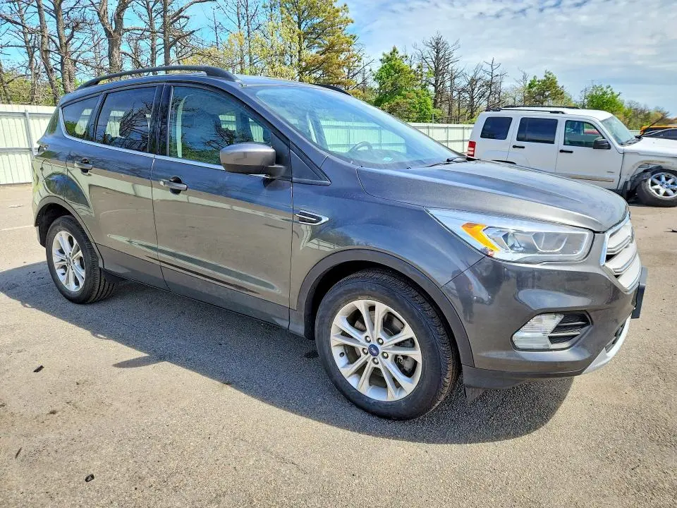 2019 FORD ESCAPE SEL  