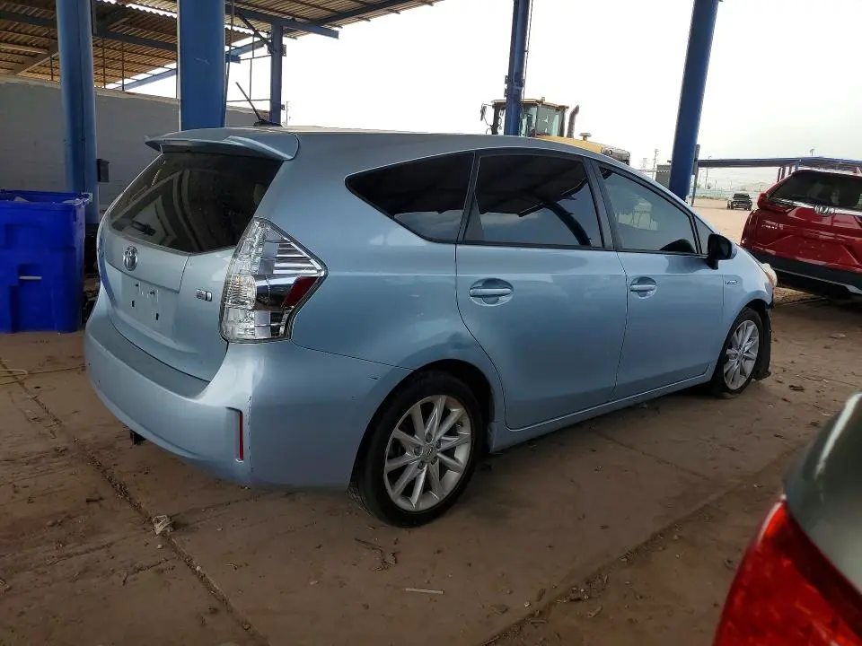 2014 TOYOTA PRIUS V FIVE  