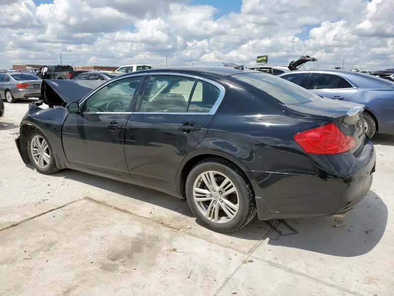 2013 INFINITI G37   
