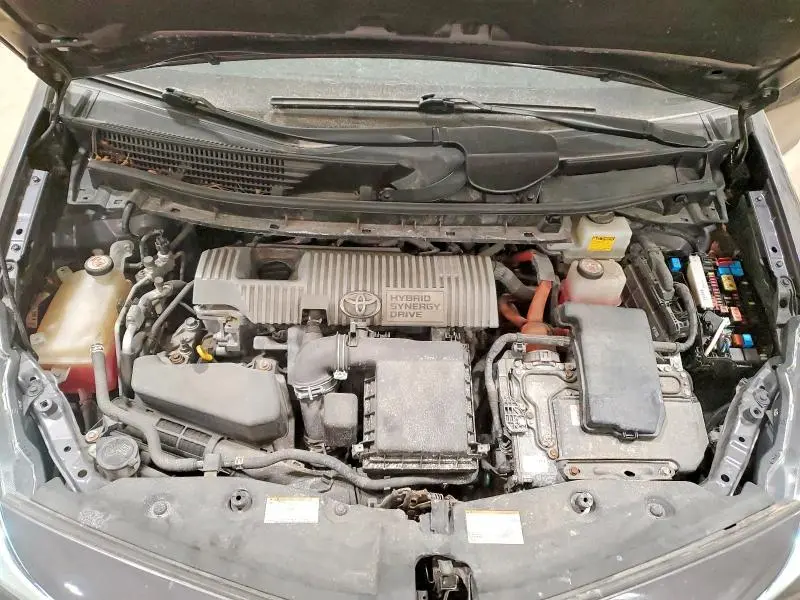 2017 TOYOTA PRIUS V FIVE  