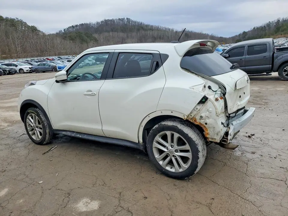 2015 NISSAN JUKE S  