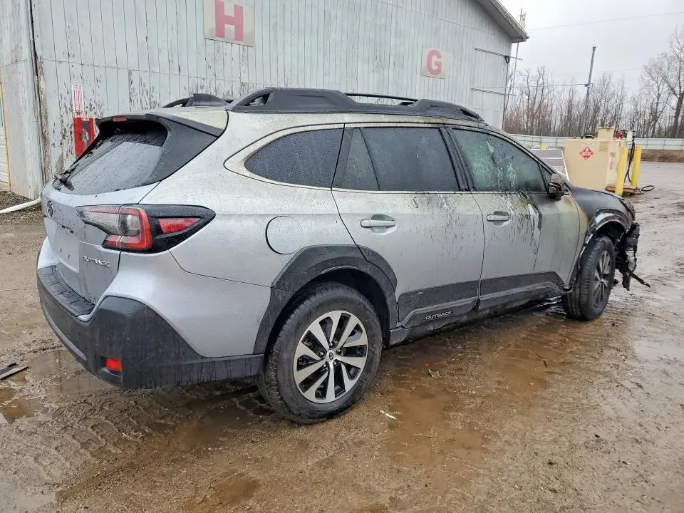 2025 SUBARU OUTBACK PREMIUM  