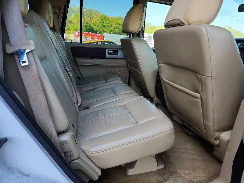 2011 FORD EXPEDITION XLT  