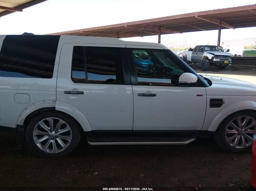 2015 LAND ROVER LR4  