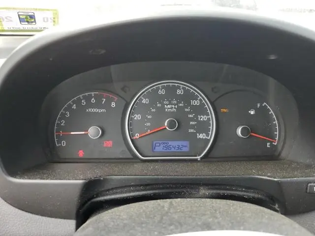 2010 HYUNDAI ELANTRA BLUE  