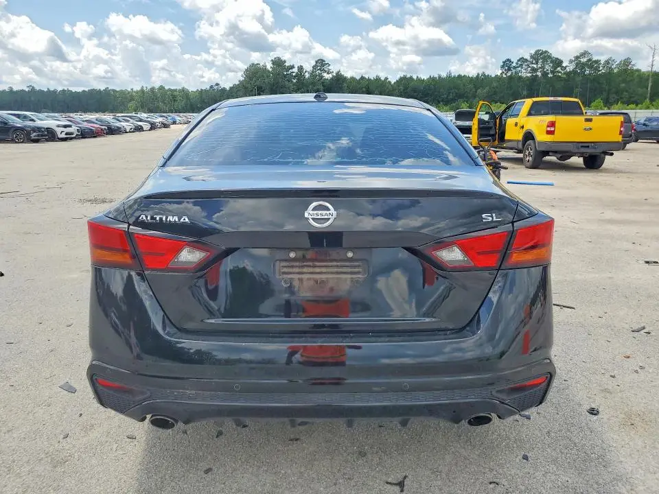 2019 NISSAN ALTIMA SL  