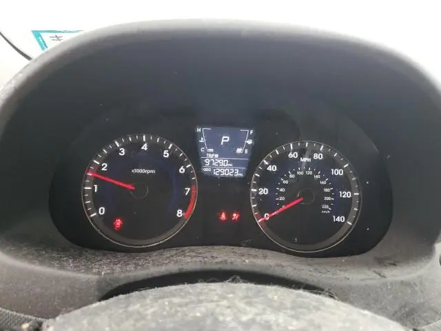 2012 HYUNDAI ACCENT GLS