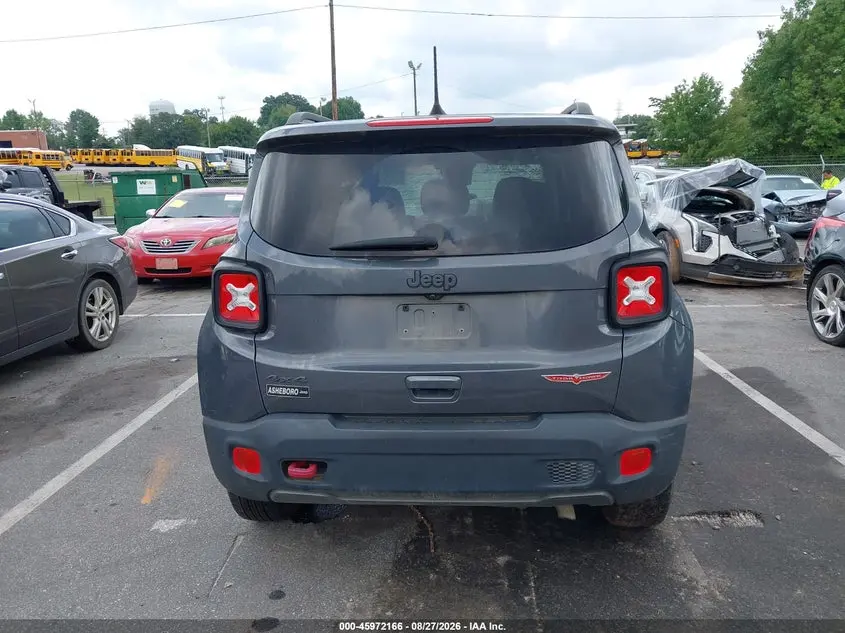 2022 JEEP RENEGADE TRAILHAWK 4X4