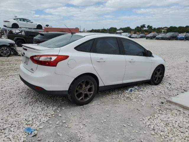 2013 FORD FOCUS SE  