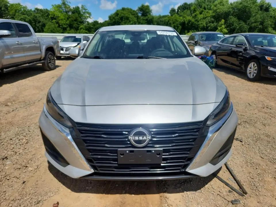 2023 NISSAN ALTIMA S  