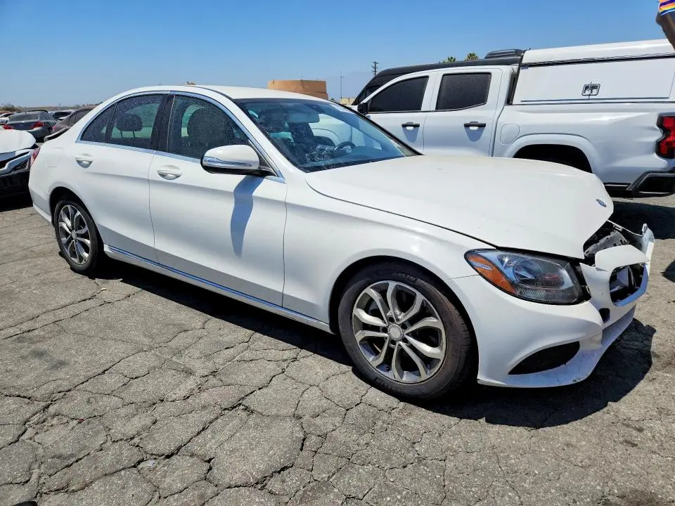 2015 MERCEDES-BENZ C 300  