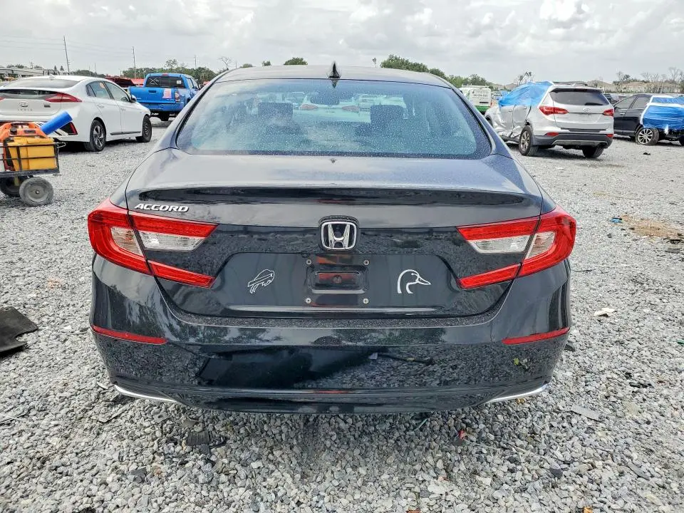 2021 HONDA ACCORD LX  