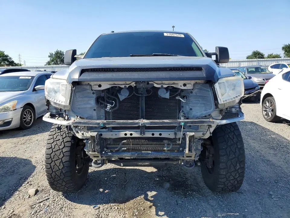 2016 TOYOTA TUNDRA SR5  