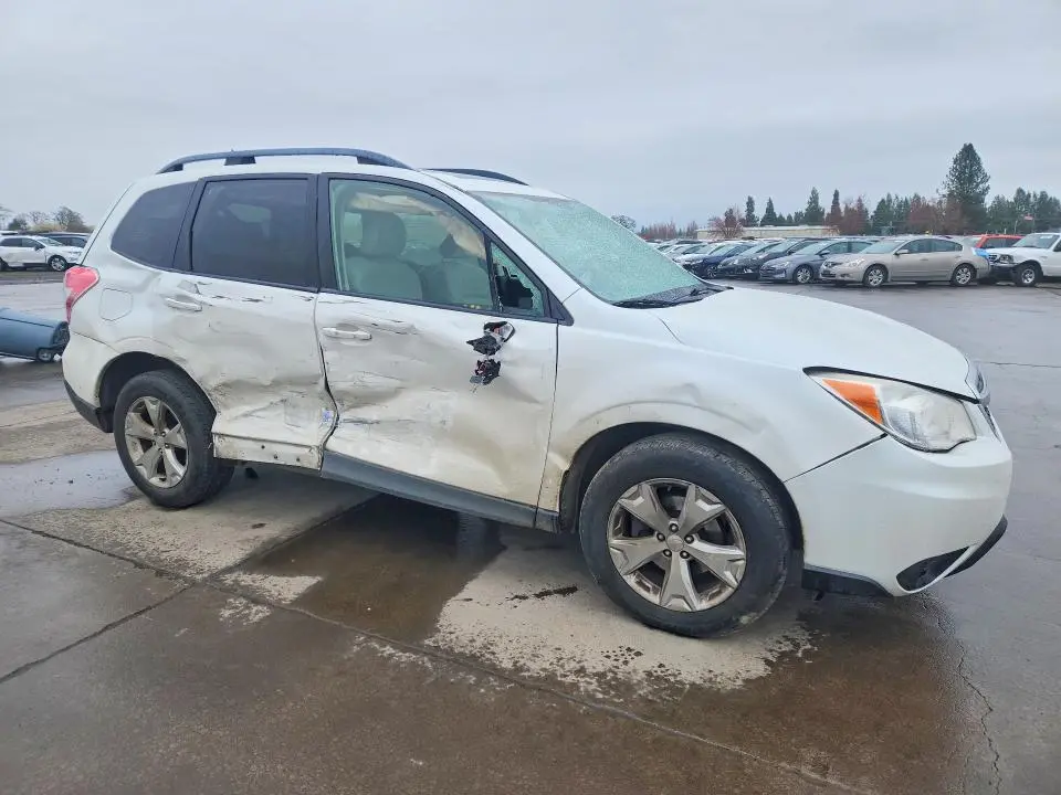 2015 SUBARU FORESTER 2.5I PREMIUM  