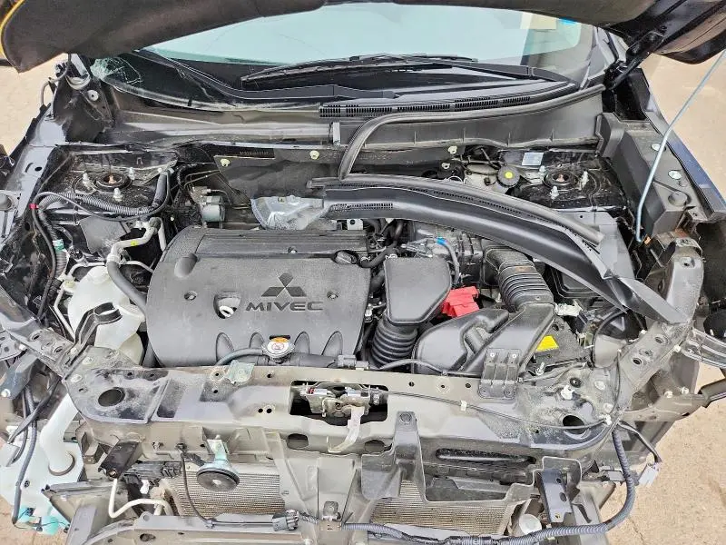 2025 MITSUBISHI RVR SE  