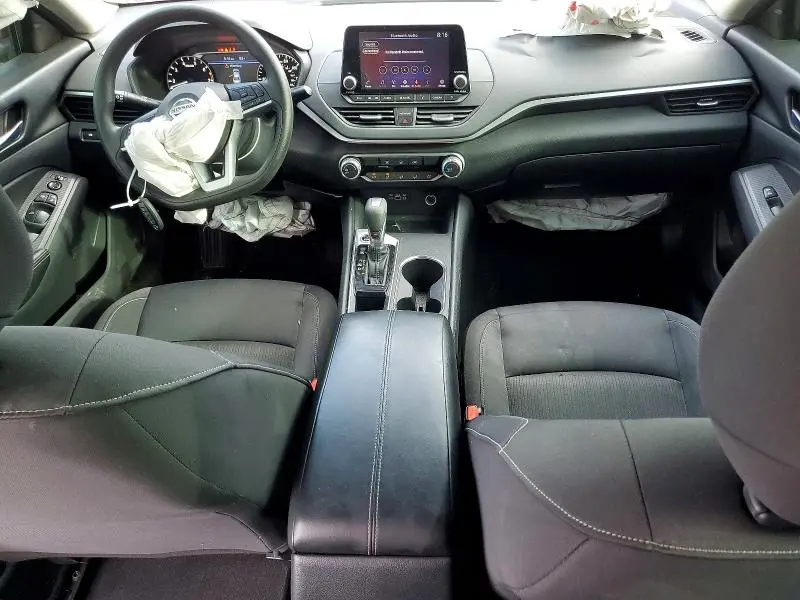 2022 NISSAN ALTIMA SV  