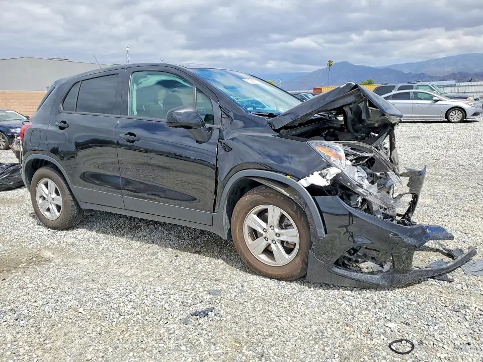 2022 CHEVROLET TRAX LS  