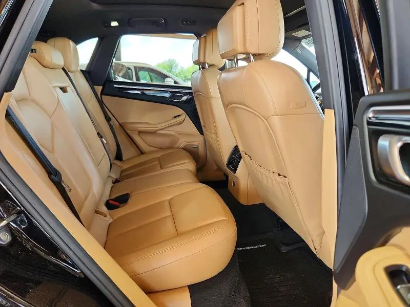 2018 PORSCHE MACAN S  
