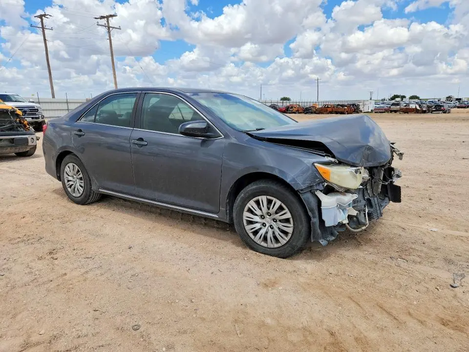 2012 TOYOTA CAMRY LE  