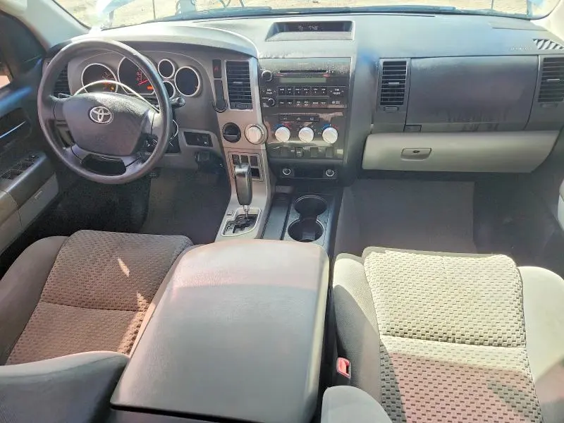 2011 TOYOTA TUNDRA CREWMAX SR5  