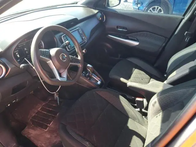 2020 NISSAN KICKS SV  