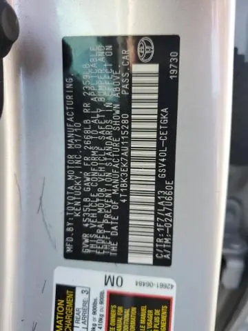 2010 TOYOTA CAMRY SE  