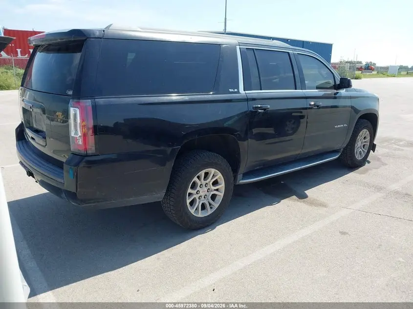 2017 GMC YUKON XL SLE
