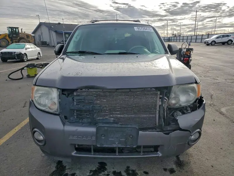 2011 FORD ESCAPE XLT  