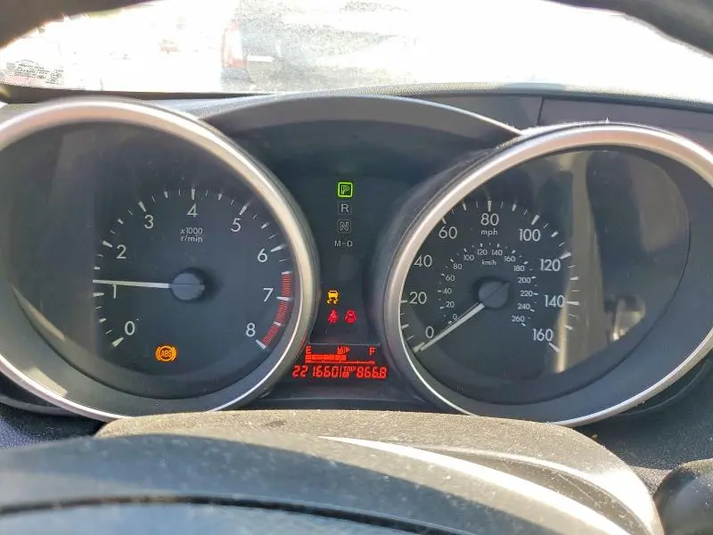 2010 MAZDA 3 I  