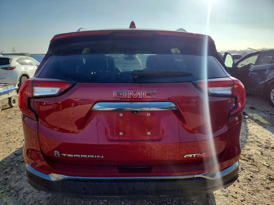 2024 GMC TERRAIN AT4  