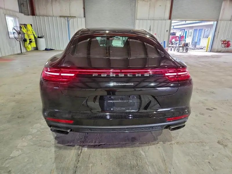 2019 PORSCHE PANAMERA BASE  