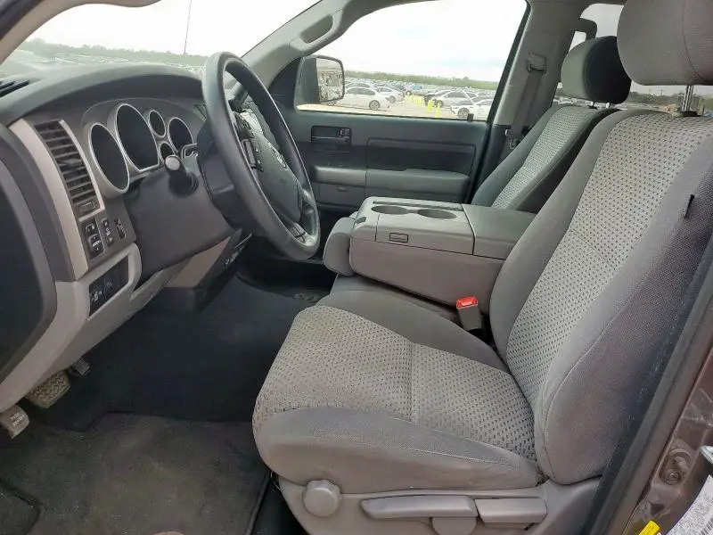 2012 TOYOTA TUNDRA CREWMAX SR5  
