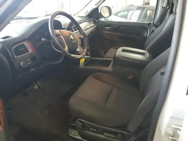 2011 CHEVROLET TAHOE C1500 LS  