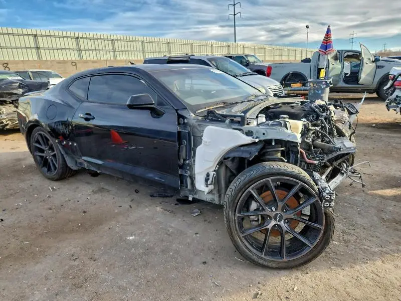 2017 CHEVROLET CAMARO LT  