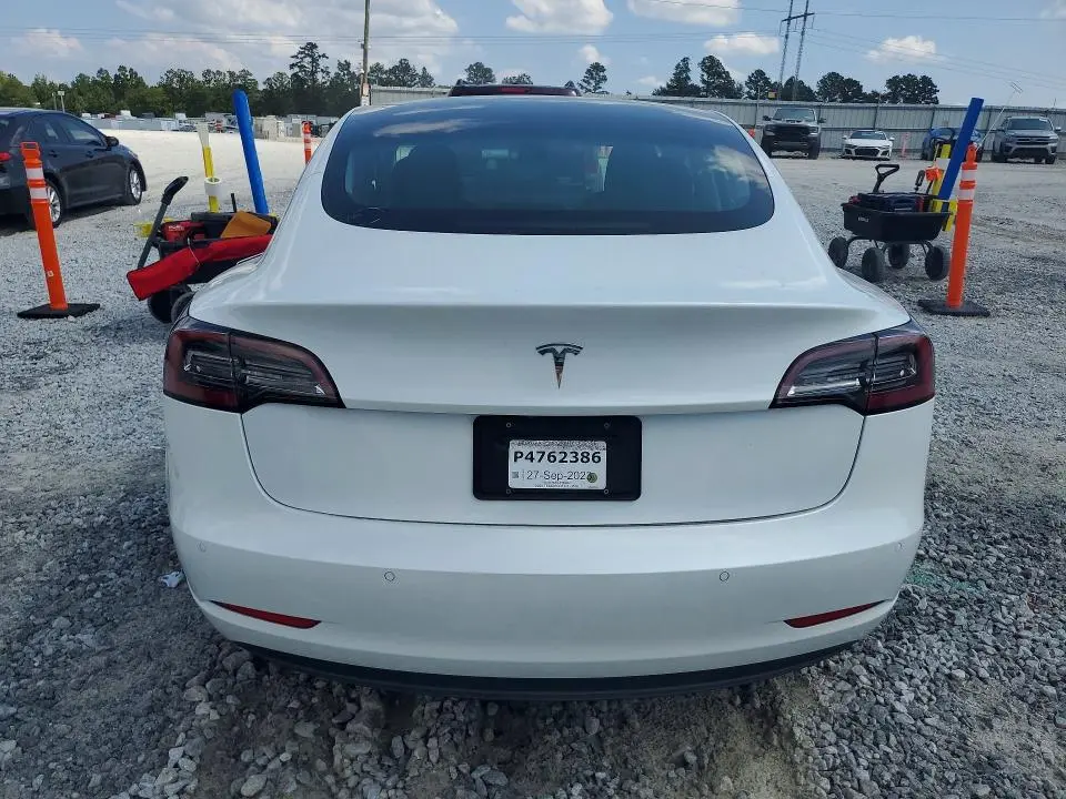 2020 TESLA MODEL 3   