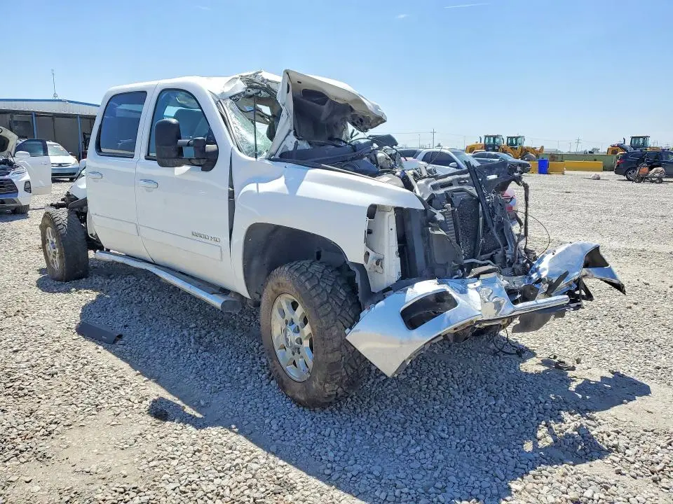 2013 CHEVROLET SILVERADO K2500 HEAVY DUTY LTZ  