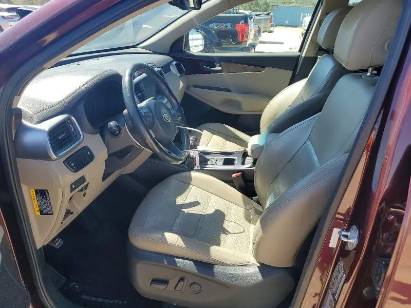 2017 KIA SORENTO LX  
