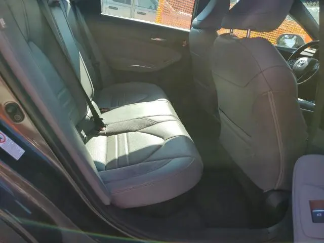 2019 TOYOTA AVALON XLE  
