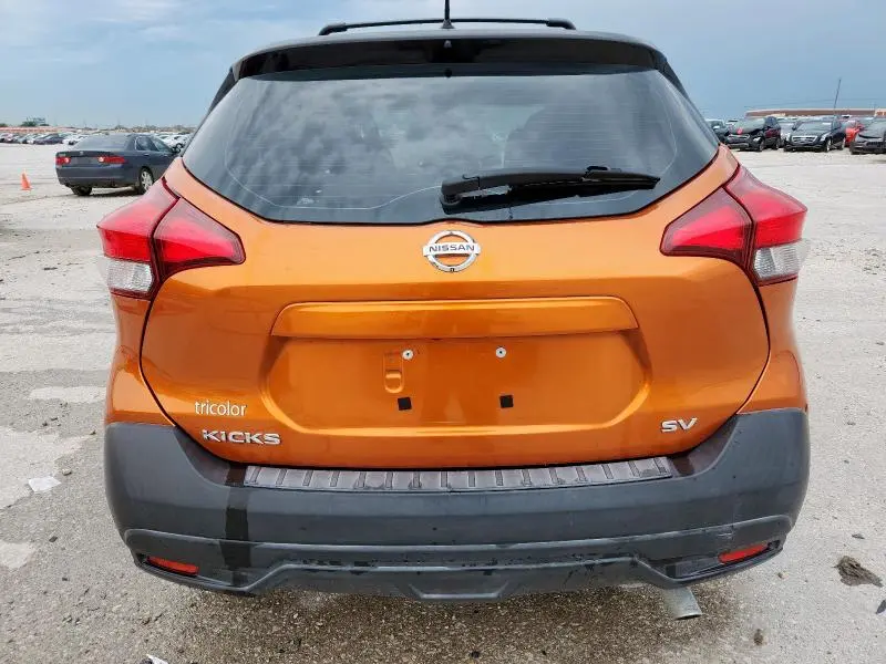 2019 NISSAN KICKS S  