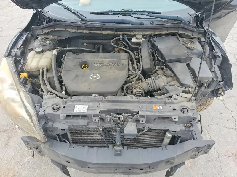 2011 MAZDA 3 S  