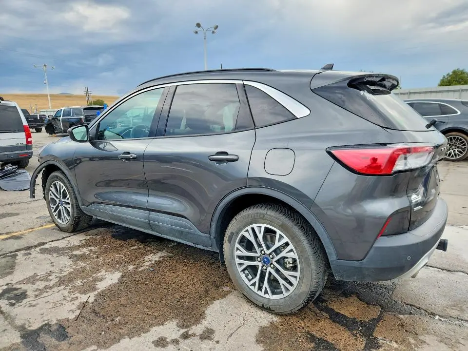 2020 FORD ESCAPE SEL  