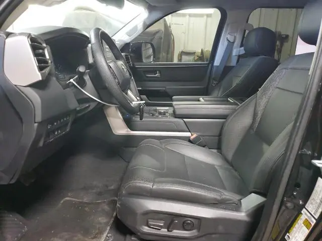 2024 TOYOTA TUNDRA CREWMAX LIMITED  