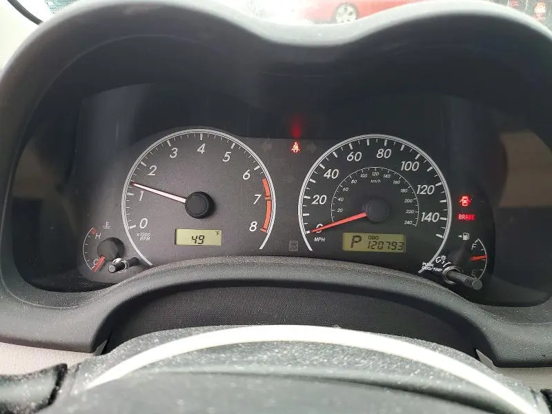 2011 TOYOTA COROLLA LE  