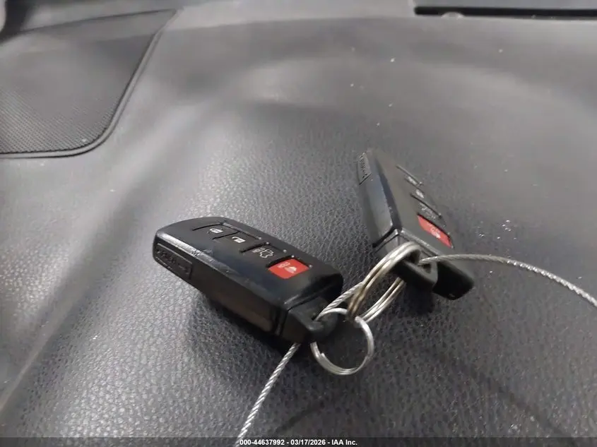 2017 TOYOTA RAV4 HYBRID LIMITED