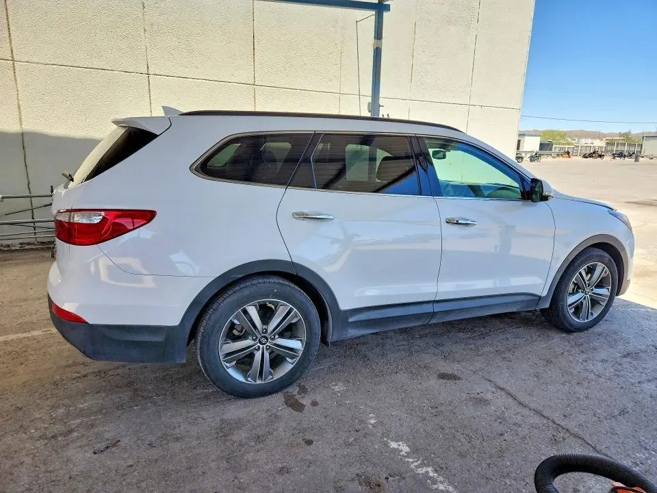 2014 HYUNDAI SANTA FE GLS  