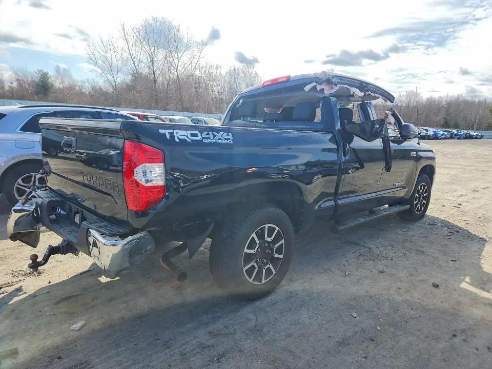 2015 TOYOTA TUNDRA SR5  