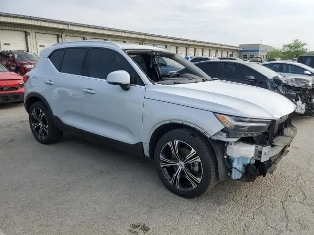 2021 VOLVO XC40 T5 INSCRIPTION  