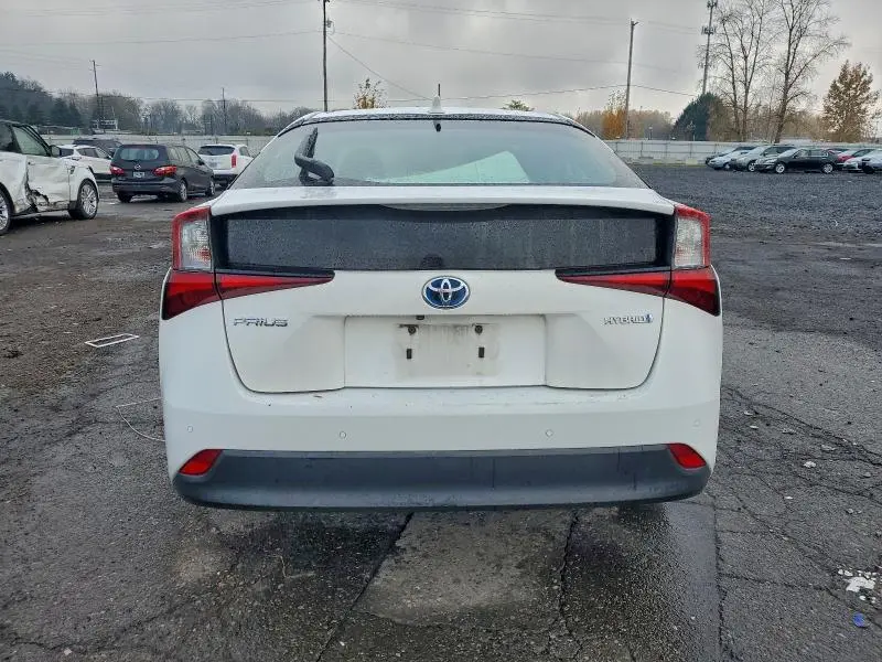 2020 TOYOTA PRIUS L  